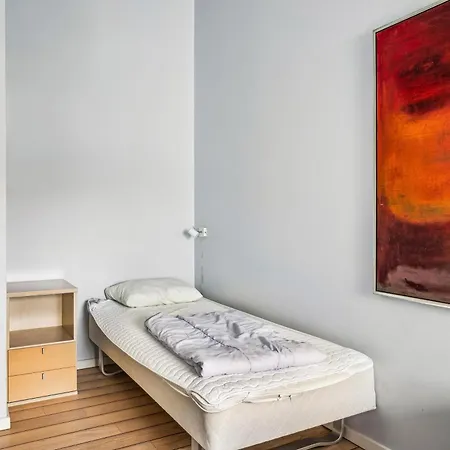 Flot I 1 Raekke Med Udsigt Over Vig Feriehus *